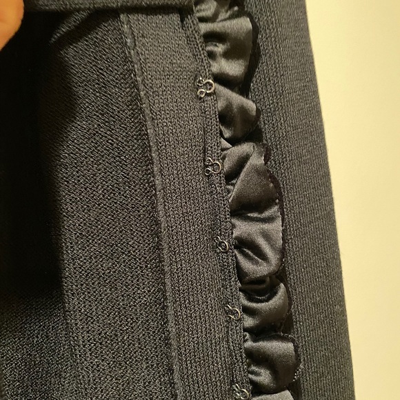 St. John Cardigan - Picture 3 of 4